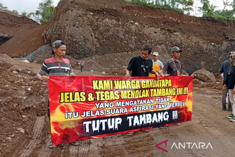 Warga Sumbang Banyumas Tolak Aktivitas Tambang di Kaki Gunung Slamet
