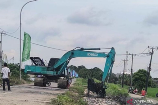 Penertiban Bangunan Liar di Sepanjang Saluran Irigasi Wilayah Utara Karawang