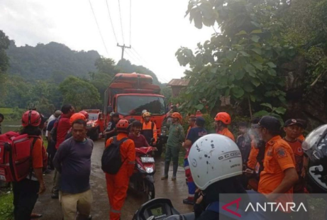 Personel BPBD Makassar Dikerahkan dalam Pencarian Pesawat ATR 400 yang Hilang