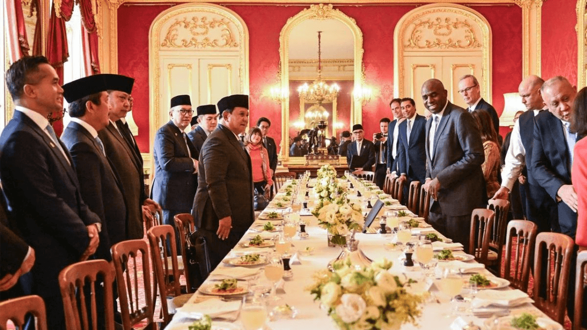 Raja Charles III dan Prabowo Bahas Konservasi Gajah Bersa...