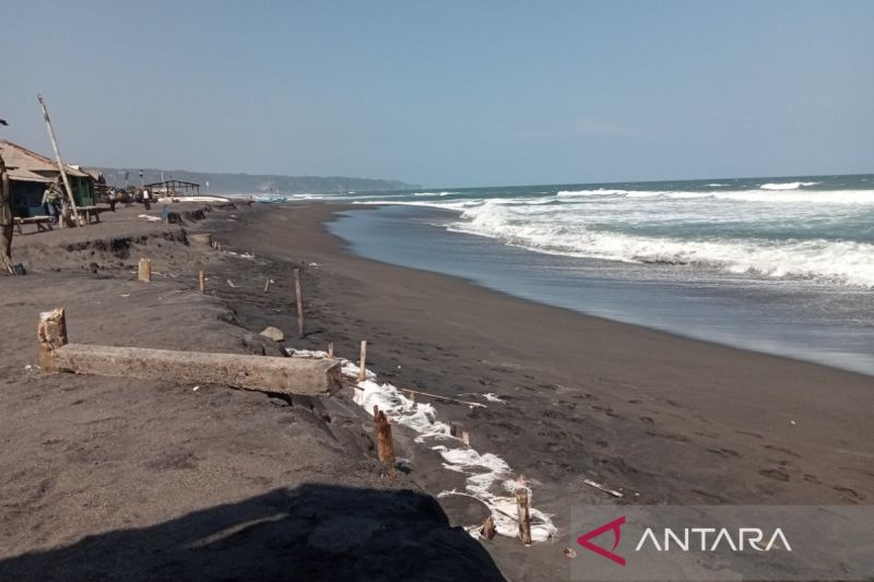 Pemkab Bantul Siapkan Rencana Induk untuk Merapikan Pantai Selatan