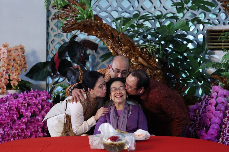 Rayakan Ulang Tahunnya yang ke-79, Megawati Prihatinkan Kondisi Alam Indonesia