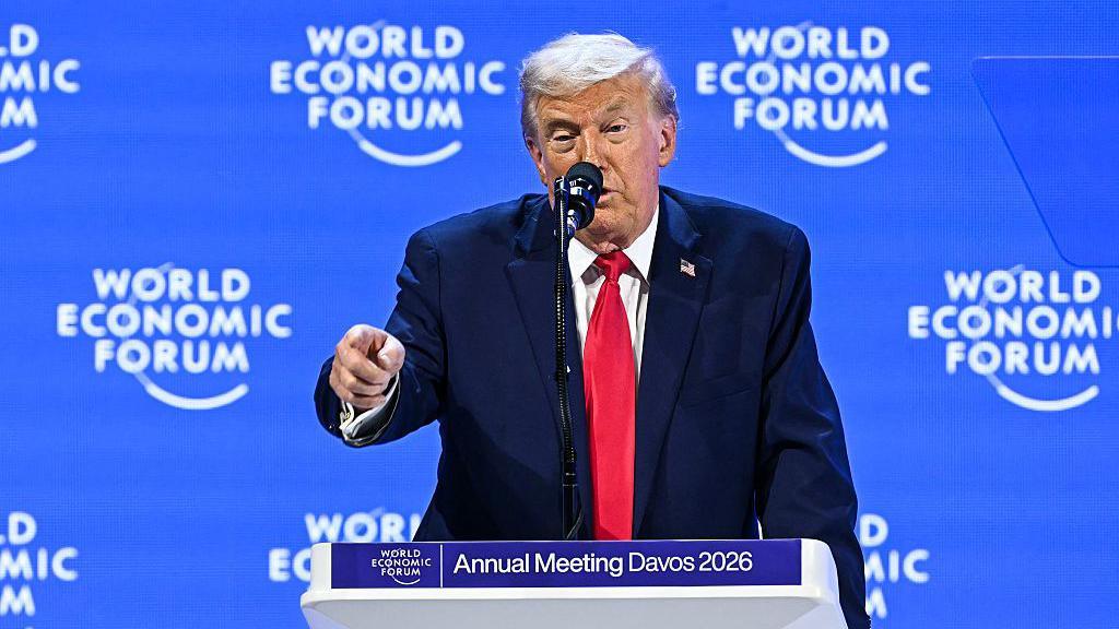Trump Tegaskan AS Akan Bekerja Sama dengan NATO di Greenland