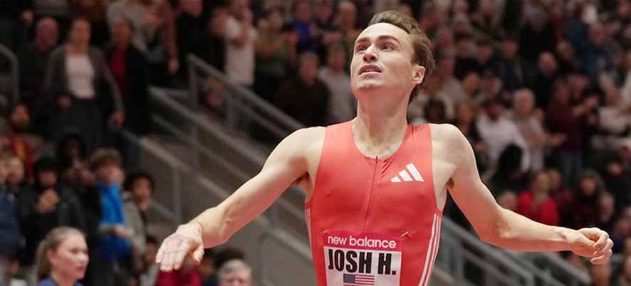 Pelari AS Hoey Pecahkan Rekor Dunia 800 Meter Indoor