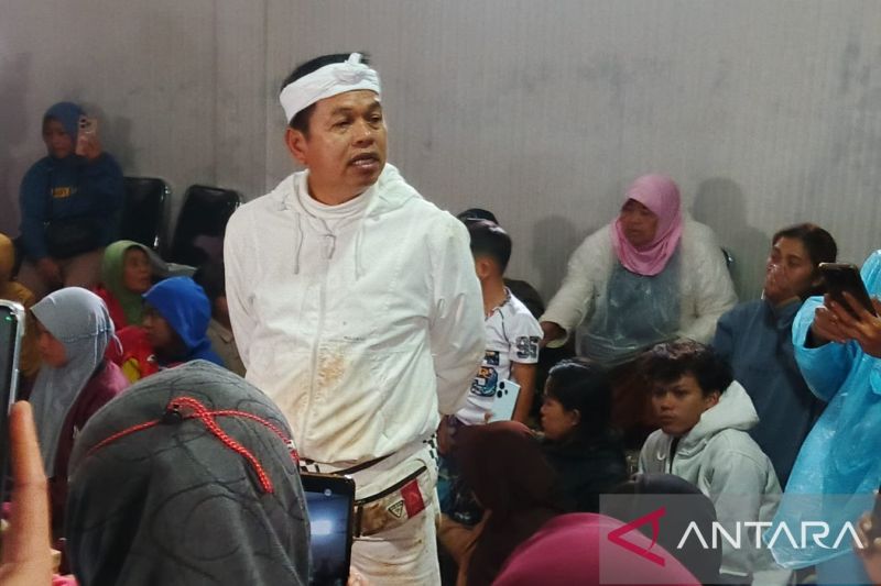 KDM Tegas: Kembalikan Fungsinya, Kawasan Rawan Longsor Harus Dihutankan