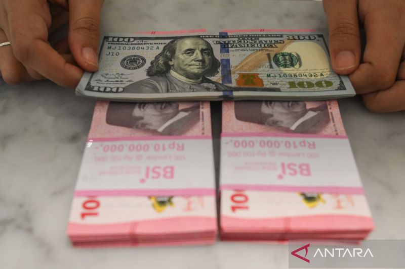 Rupiah Menguat Seiring Data Ekonomi AS yang Melemah