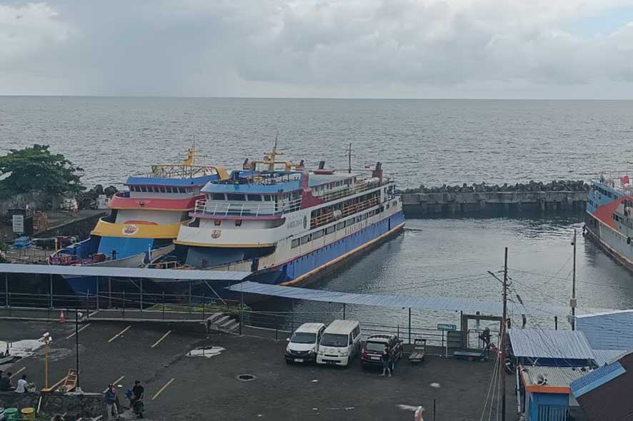 BMKG Memprakirakan Tinggi Gelombang di Perairan Sulut Mencapai 2,5 Meter