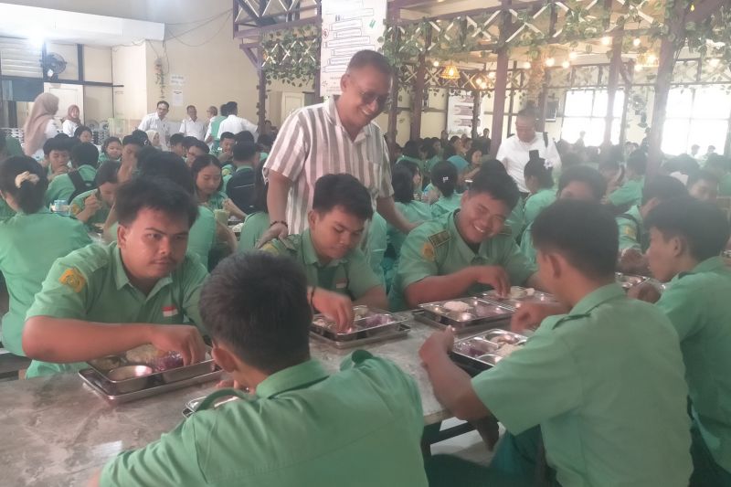 Program Makan Bergizi Gratis di Singkawang Dipastikan Tepat Sasaran