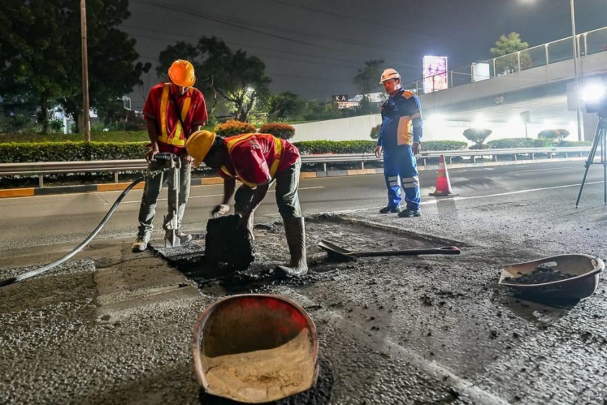 Jasa Marga Percepat Inspeksi dan Perbaikan Perkerasan Jalan Tol Demi Keselamatan Pengguna