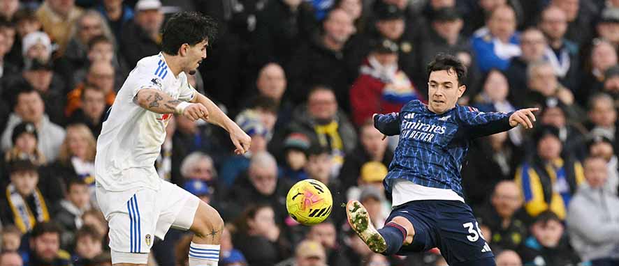 Arsenal dan Barcelona Jaga Jalur Juara