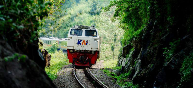 "Sold Out", 178.897 Tiket Keberangkatan Kereta Stasiun Pasar Senen dan Gambir Jakarta Periode Lebaran 2026
