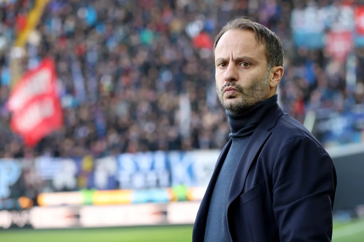 Serie A: Pisa dan Verona Pecat Pelatih Saat Terpuruk di Papan Bawah Klasemen 