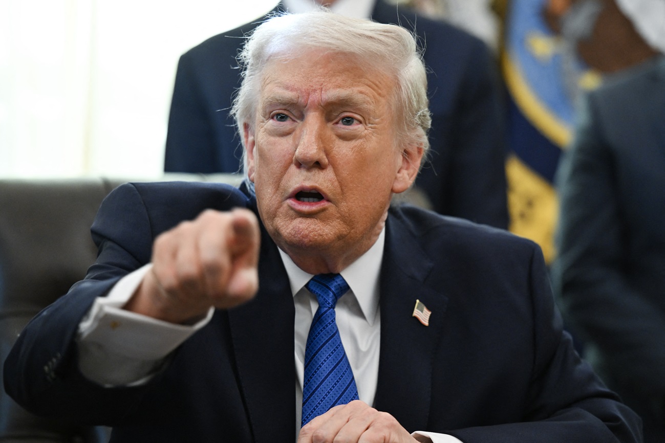 Presiden Trump Kirim Peringatan Baru pada Pemimpin Iran