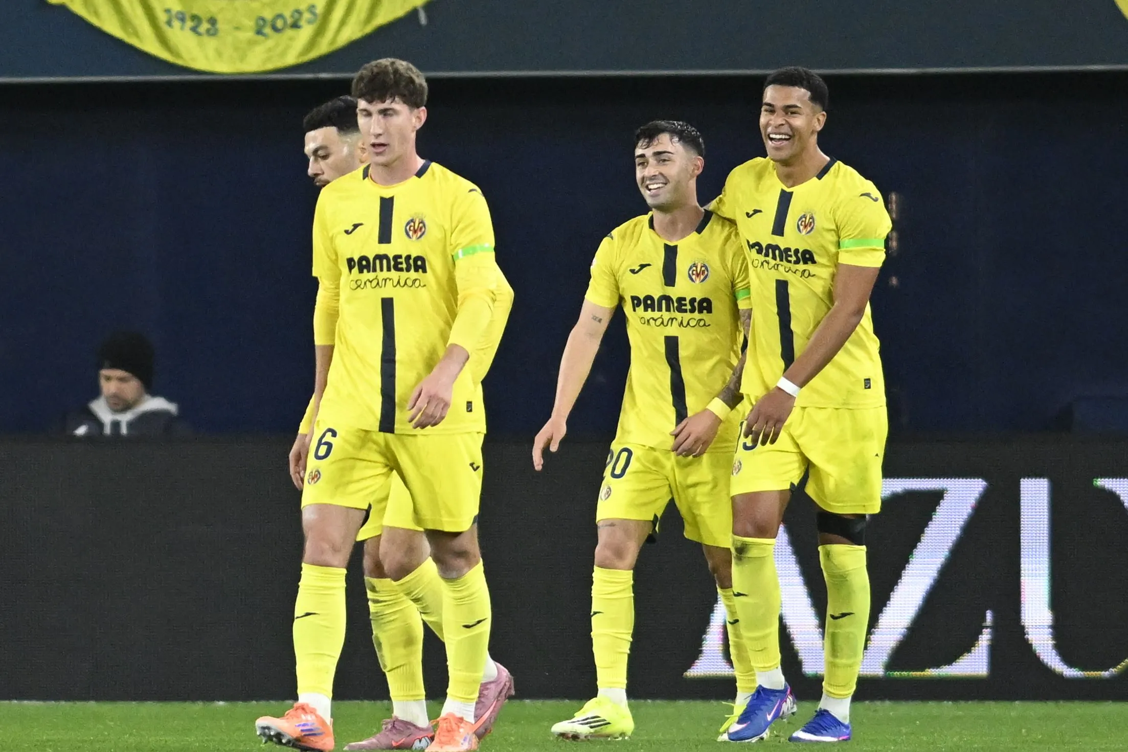 La Liga Spanyol: Villarreal Menang Telak, Pangkas Jarak dengan Atletico Madrid