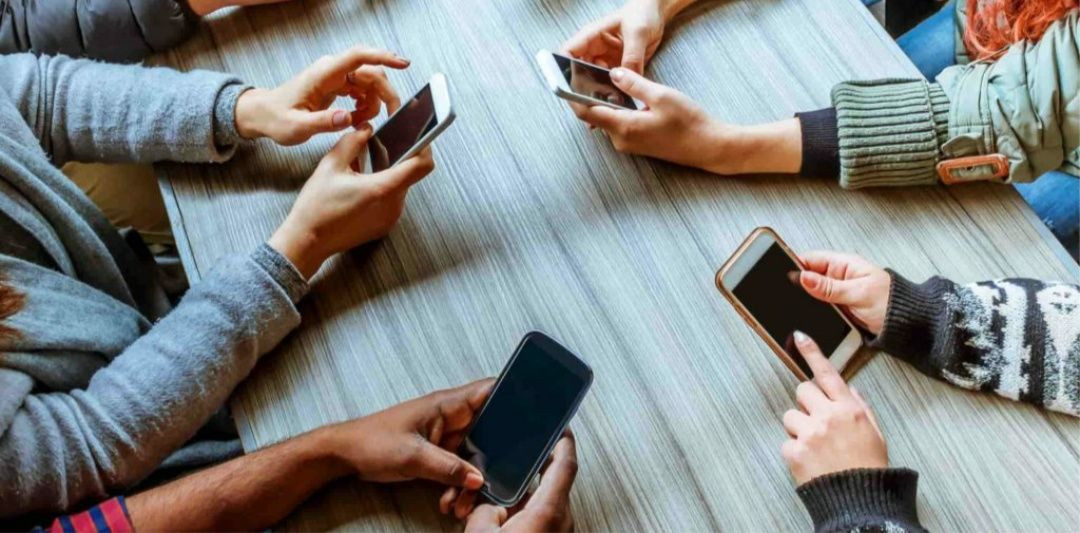 Perlindungan atau Kendali Digital? Spanyol Bakal Larang Sosial Media untuk Anak di Bawah 16 Tahun