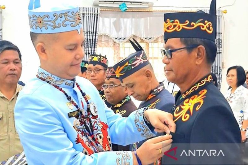 Bupati Gunung Mas Minta Tokoh Adat Jadi Jembatan Aspirasi Warga