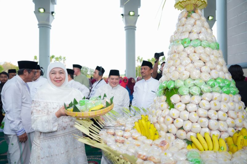 Sambut Ramadan, Khofifah Ajak Masyarakat Jatim Perkuat Kesalehan Sosial 