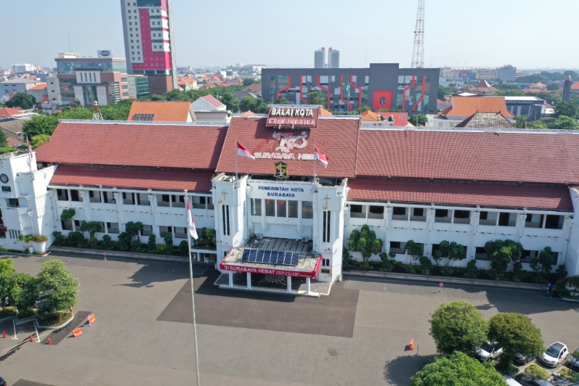 Wali Kota Surabaya Terbitkan Pedoman Ramadan Tahun 2026, Pembagian Takjil di Jalan Ditertibkan