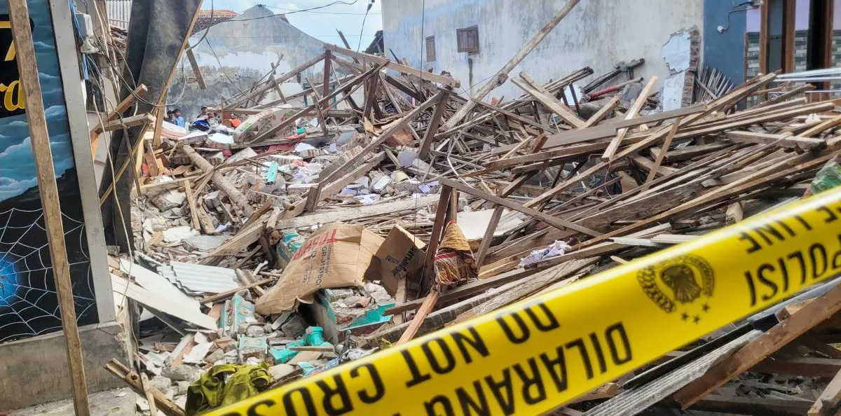 Petasan Meledak di Situbondo Hancurkan Rumah, Satu Orang Tewas dan Enam Luka-luka