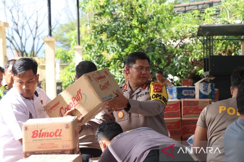 Polres Nagan Raya Salurkan Bantuan Kapolri untuk Korban Banjir Bandang Beutong Ateuh