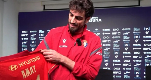 Mantap! Jersi Persija Sampai ke Laliga, Jordi Amat Beri ke Mantan Rekan Setim di Vallecano