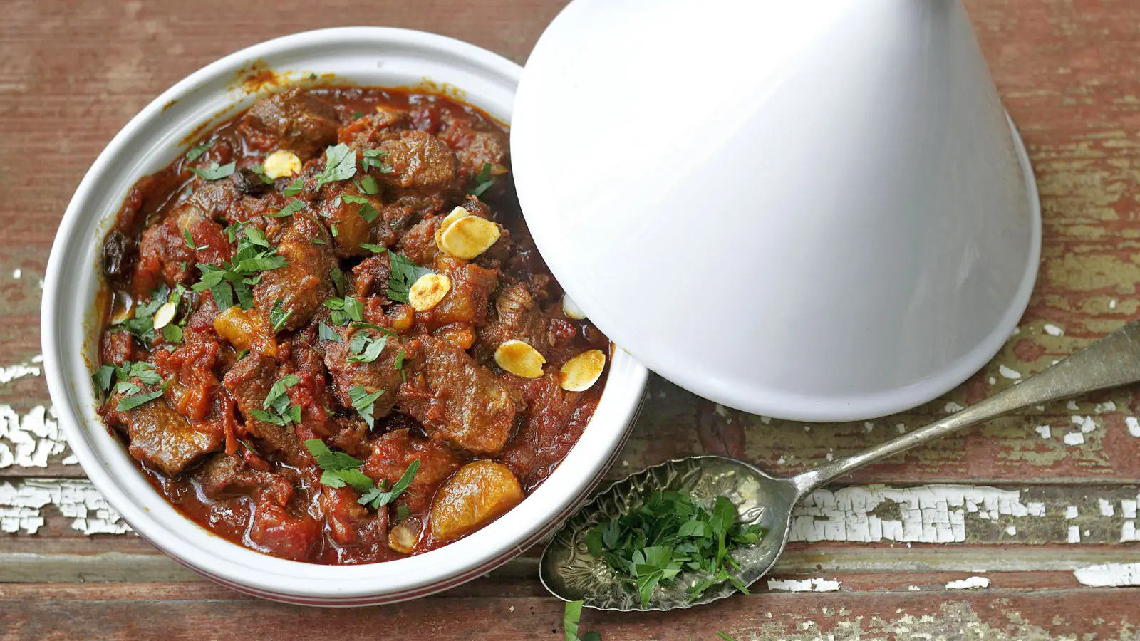Pesona Menu Iftar Khas Mediterania hingga Balkan
