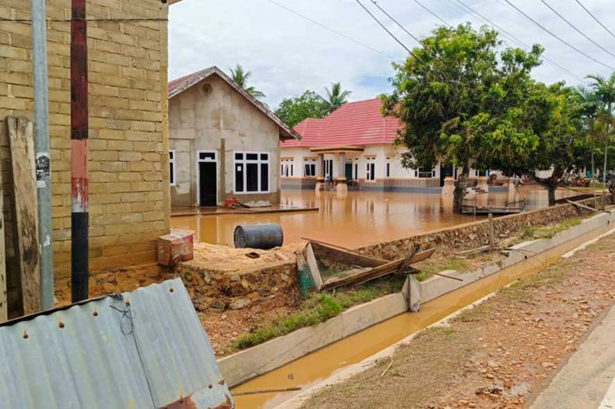 134 KK Terdampak Banjir Akibat Luapan Sungai Polenga dan Tondowolio di Kolaka