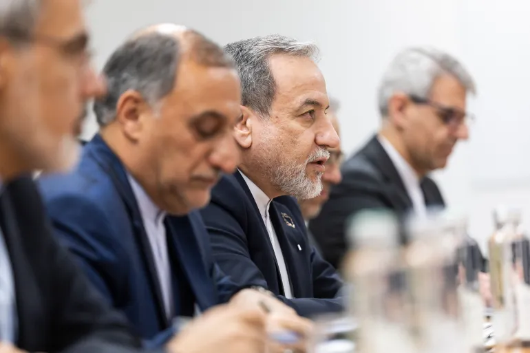 Iran Menyambut 'Sinyal Menggembirakan' dari AS Menjelang Pembicaraan Nuklir Jenewa
