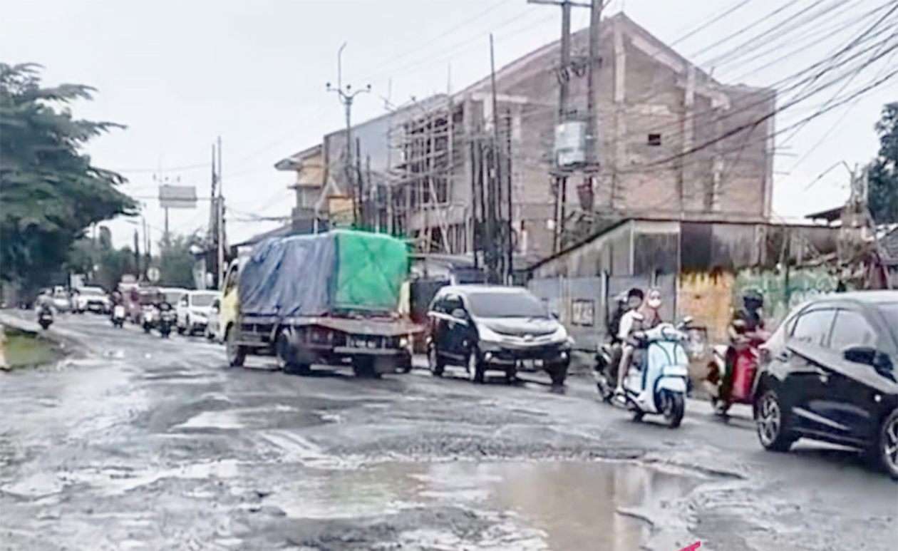 Pemkab Bekasi Gas Pol Perbaikan Jalan Jalur Pantura dan Kalimalang, Target Bakal Mulus H-10 Lebaran