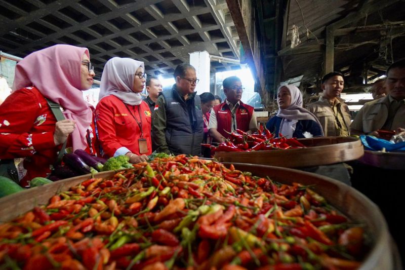 Bapanas Klaim Pangan Jatim Aman! Ramadan Tanpa Drama Harga?