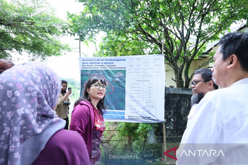 Pemerintah Siapkan Lahan untuk Bangun Sekolah Garuda di Maros