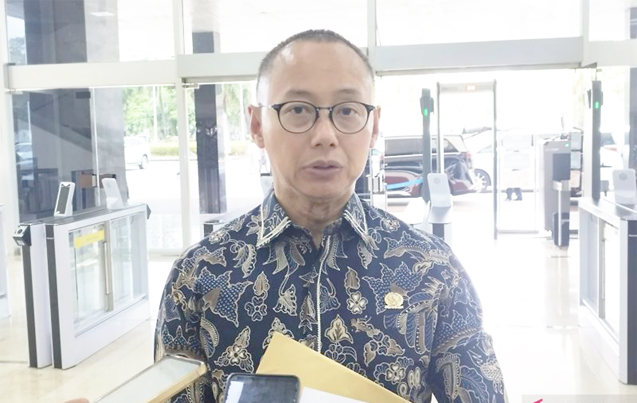 Investasi Rp3.000 Triliun Menanti, Wakil Ketua MPR: Indonesia Jangan Cuma Jadi Penonton Revolusi Hijau!