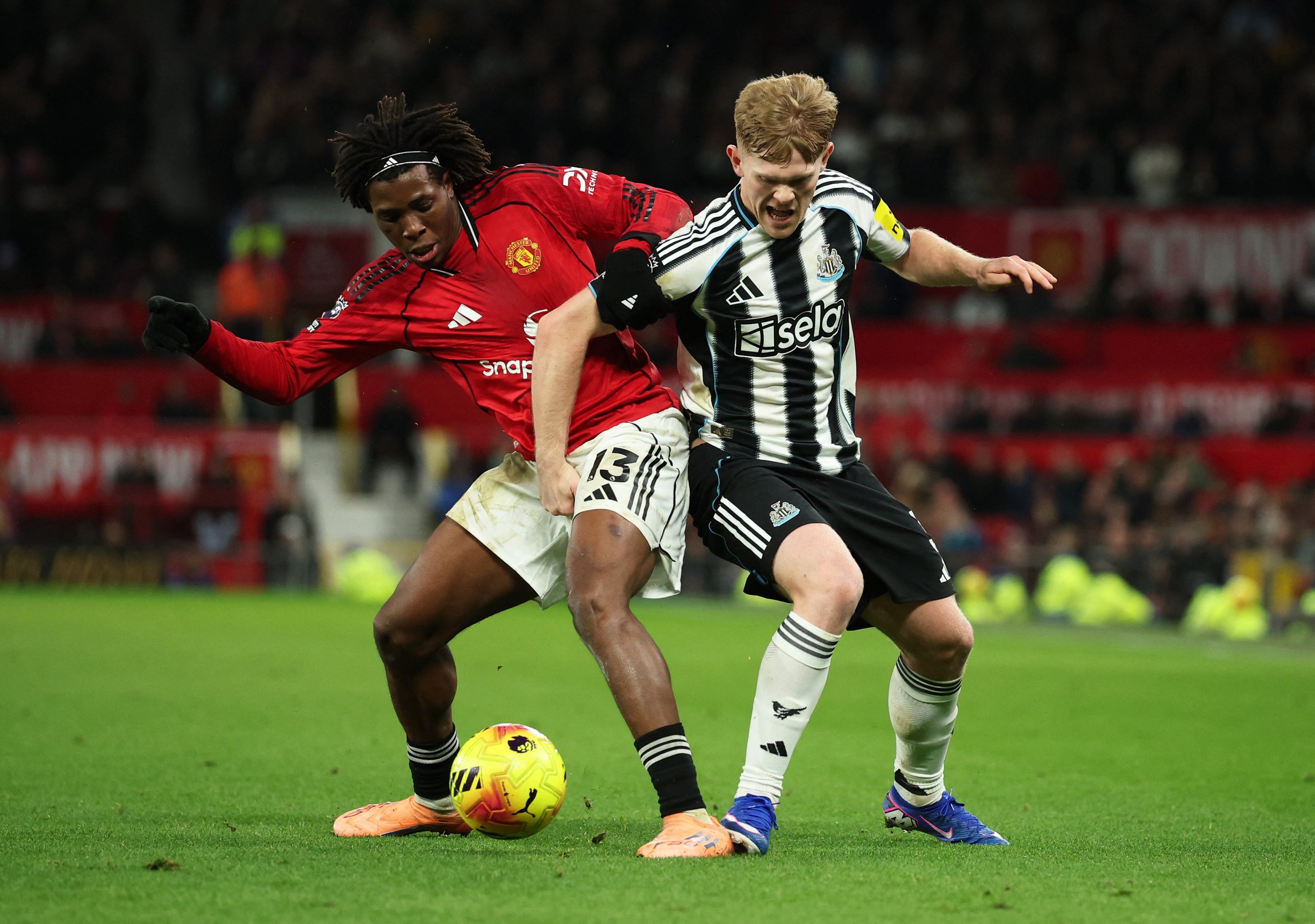 Liga Inggris: Ujian Berat di Tyneside, Manchester United Incar Tiga Besar, Newcastle Berjuang Bangkit