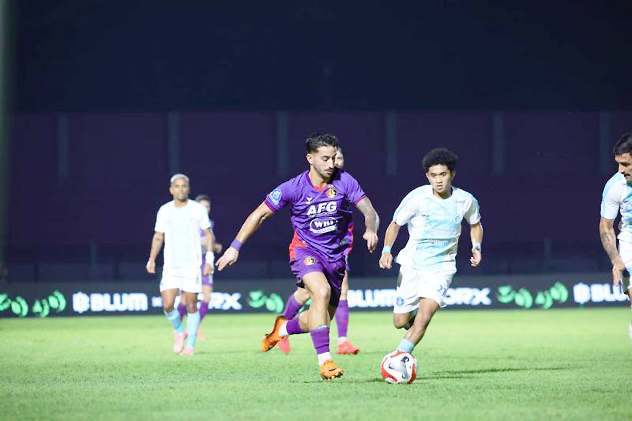 Epic Comeback, Persik Kediri Hancurkan PSBS Biak di Menit Akhir, Strategi 'Gila' Marcos Reina Terbukti Ampuh