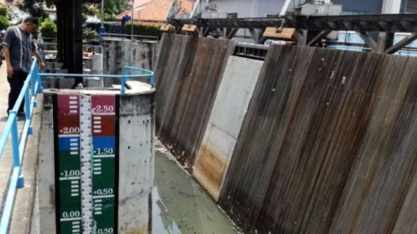 BPBD DKI Jakarta Informasikan Status Pintu Air Pasar Ikan Siaga 2, Warga Jakarta Utara Waspada Banjir!