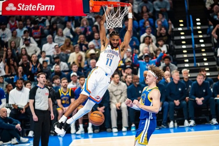 Oklahoma City Thunder Kalahkan Golden State Warriors dengan Skor 104-97
