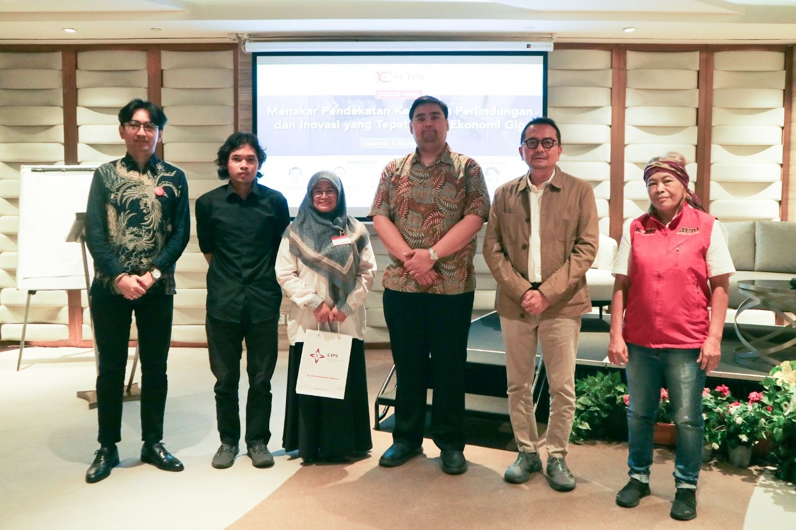 CIPS: Regulasi Pekerja Gig Indonesia Masih Tertinggal, Pemerintah Diminta Berhati-hati