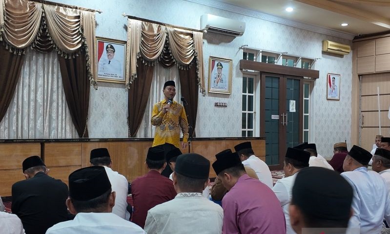 Bangun Pemerintahan Bersih, Wagub Gorontalo Dorong Budaya Baca Al-Qur’an di Kantor Pemerintah