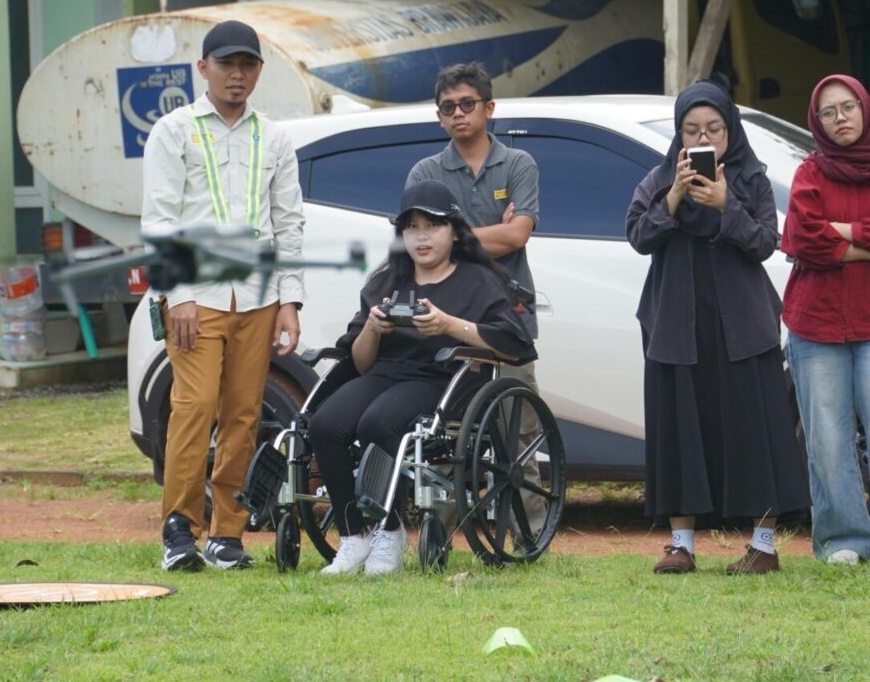 Mahasiswa Difabel UB Ikuti Uji Coba Kurikulum Drone Pilot 