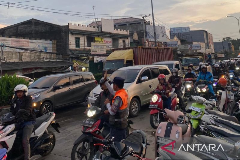 Pemkab Bekasi Siapkan Rekayasa Lalu Lintas untuk Arus Mudik Lebaran