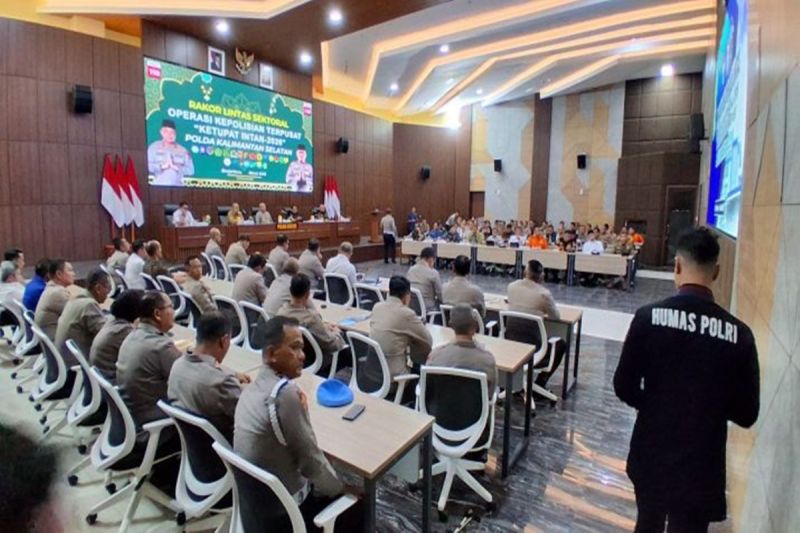 Polda Kalsel Terjunkan 2.189 Personel untuk Amankan Arus Mudik Lebaran