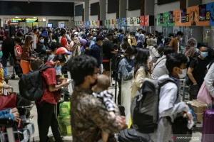 Arus Mudik Padat, Pemudik Diminta Waspadai Risiko Kecelakaan