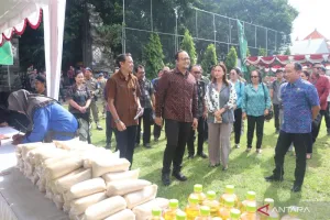 Jelang Hari Besar Agama, Pemkab Badung Bantu Warga lewat Pasar Murah 