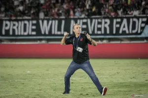 Milomir Seslija: Persis Solo Siap Hadapi Bali United di Stadion Manahan