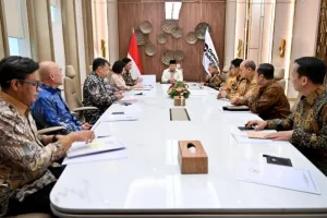Ratas dengan DEN, Presiden Prabowo Pastikan Pasokan dan Stok BBM serta Gas Aman