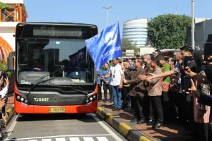 Rute Bus Transjabodetabek SH2 Blok M–Bandara Soetta: Jadwal, Tarif, dan Lokasi Halte