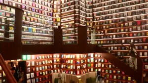 The Secret Library Novotel BSD: Perpustakaan Mewah yang Jadi Incaran Pecinta Konten Estetik