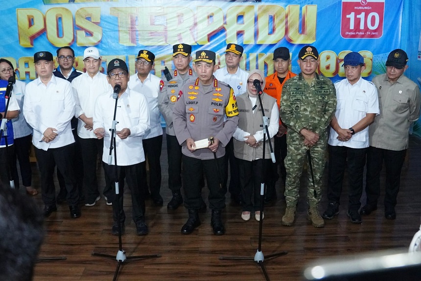 Dukung Kelancaran Mudik, Panglima TNI Bersama Kapolri Tinjau Fasilitas Pelabuhan Merak