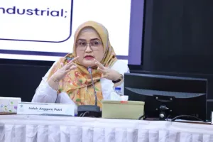 Pemerintah: Peserta BPJS Ketenagakerjaan Tak Otomatis Kehilangan Bansos