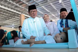 Safari Ramadan di Kepulauan Seribu: Gubernur Pramono Cek Pasar Murah dan Pantau Harga Cabai
